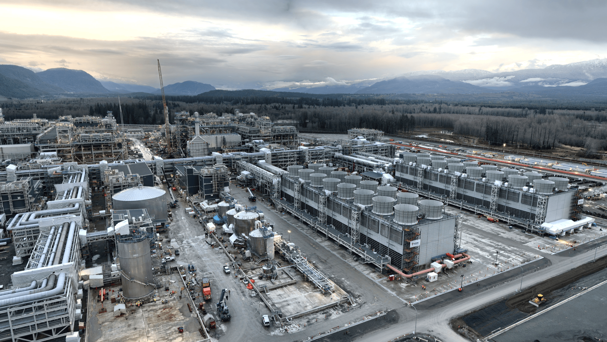 215 pre-fabricated modules containing liquefied natural gas processing equipment and support infrastructure comprise LNG Canada’s export terminal in Kitimat, British Columbia.